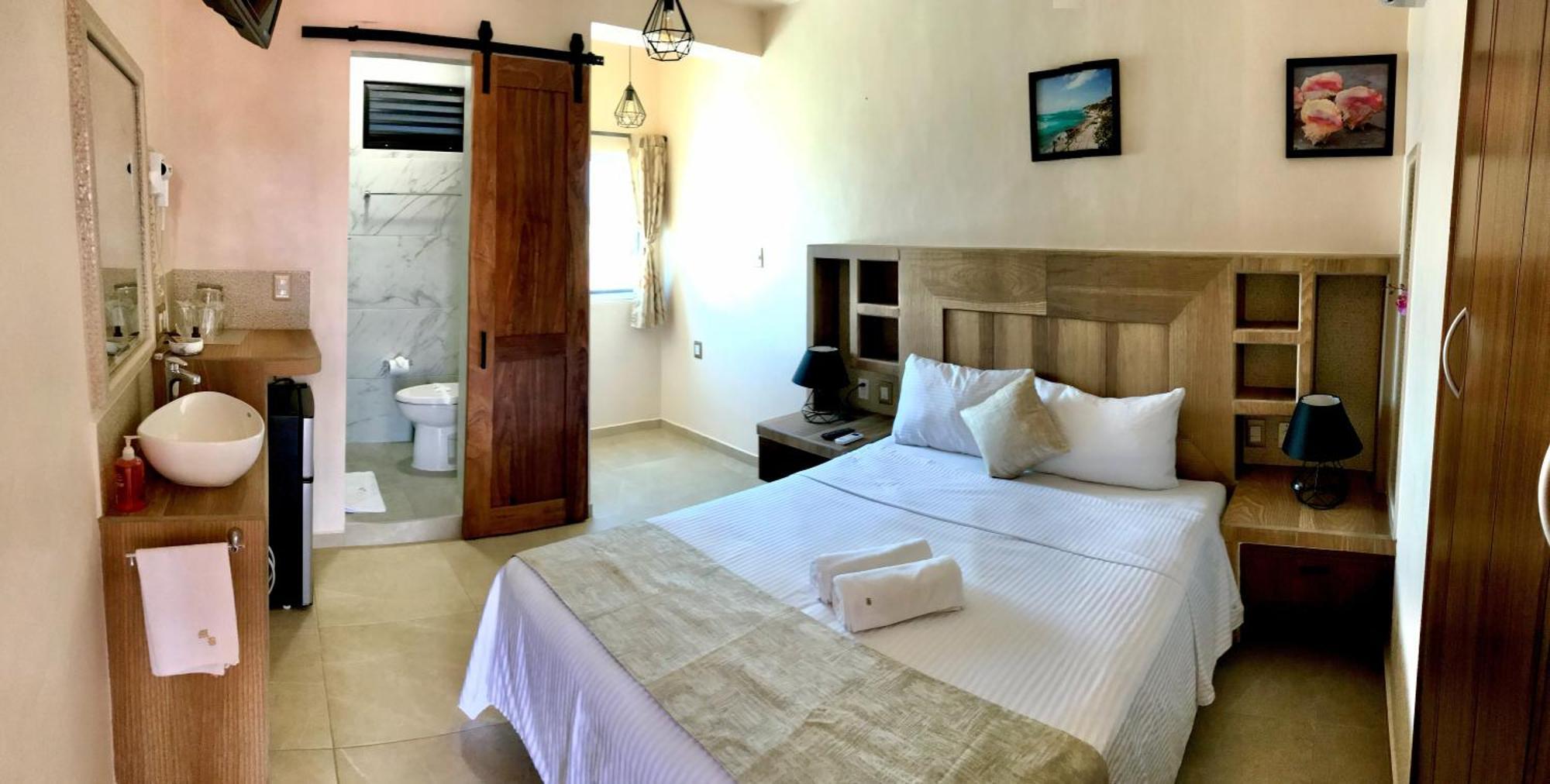 Hotel Bucaneros Isla Mujeres Εξωτερικό φωτογραφία